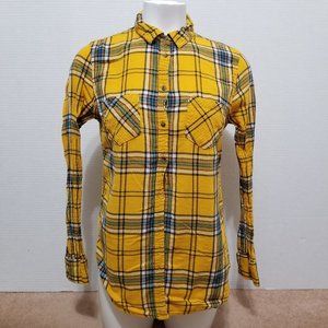 Merona top Medium plaid checks long sleeve button up down 100% cotton layering